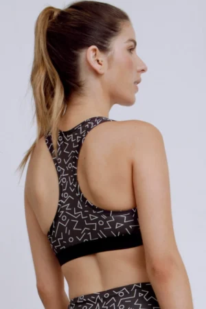 Top Versátil Lineal Chic