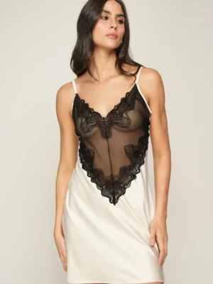 VESTIDO BABYDOLL MOVIMIENTO